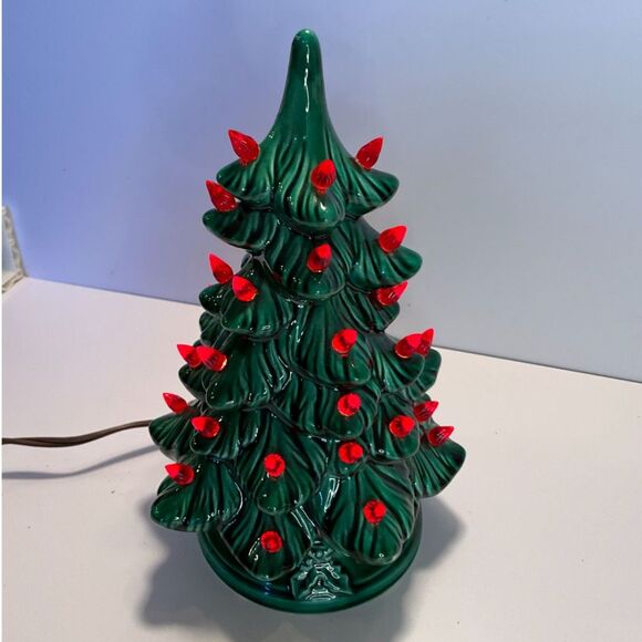 Vintage Ceramic Light Up Christmas Tree Holland Mold H. N. initials 9" - Picture 1 of 5